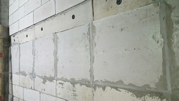00AE4962B19EDC55681E1233E44E8D04